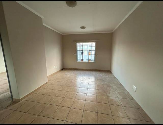 2 BEDROOM PROPERTY TO RENT IN NOORDWYK